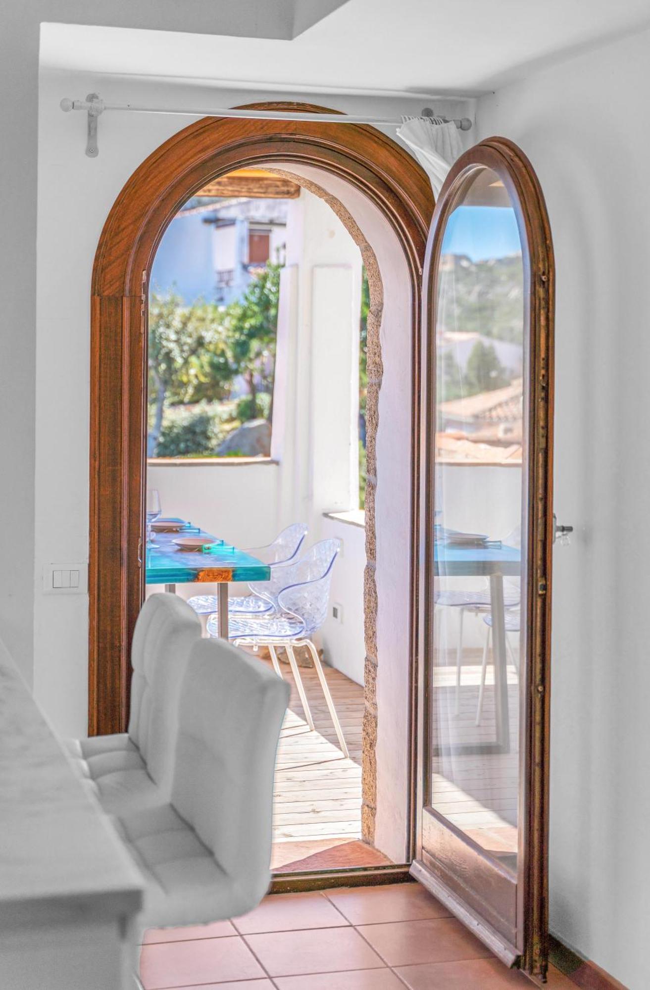 -Luxury- Torretta Con Piscina E Spiaggia A 300 Mt Liscia di Vacca Bagian luar foto